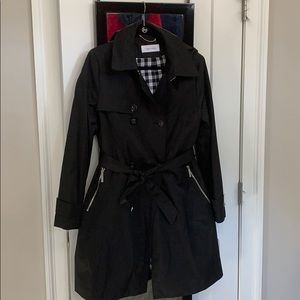 Calvin Double-Breasted Front Belted hooded coat
